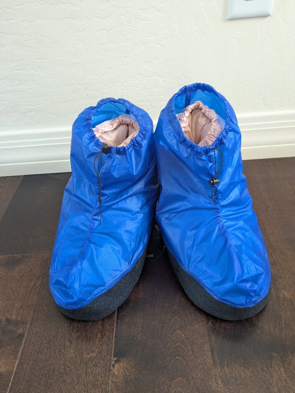 GooseFeet Gear Waterproof Over-Booties Blue Size M Ultralight Camp Booties Like - Picture 9 of 10